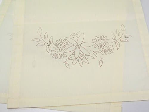 HabicoTraditional Printed Embroidery Table Runner Floral Display - Each