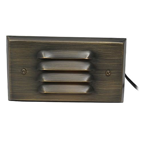 Lightkiwi C7486 Subtle Louvered Step Light for Landscape Lighting, Brass (Light Bulb Not Included)