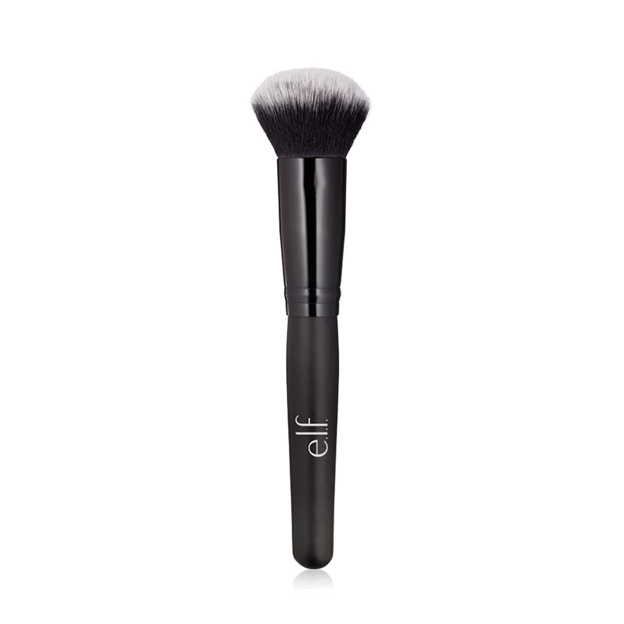 e.l.f. Powder Blurring Brush, Make-up Brush for Creating a Soft-Focus Finish, Great for Under Eyes, Around the Nose & Brows, Vegan & Cruelty-Free