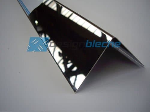 1 x Angled Stainless Steel VA Mirror Effect 100 x 100 x 2000 MM 0.8 MM thick Spiegelblech, covered on one side with film