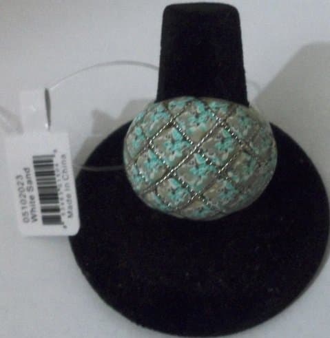 Stretch Cocktail Ring White Sand