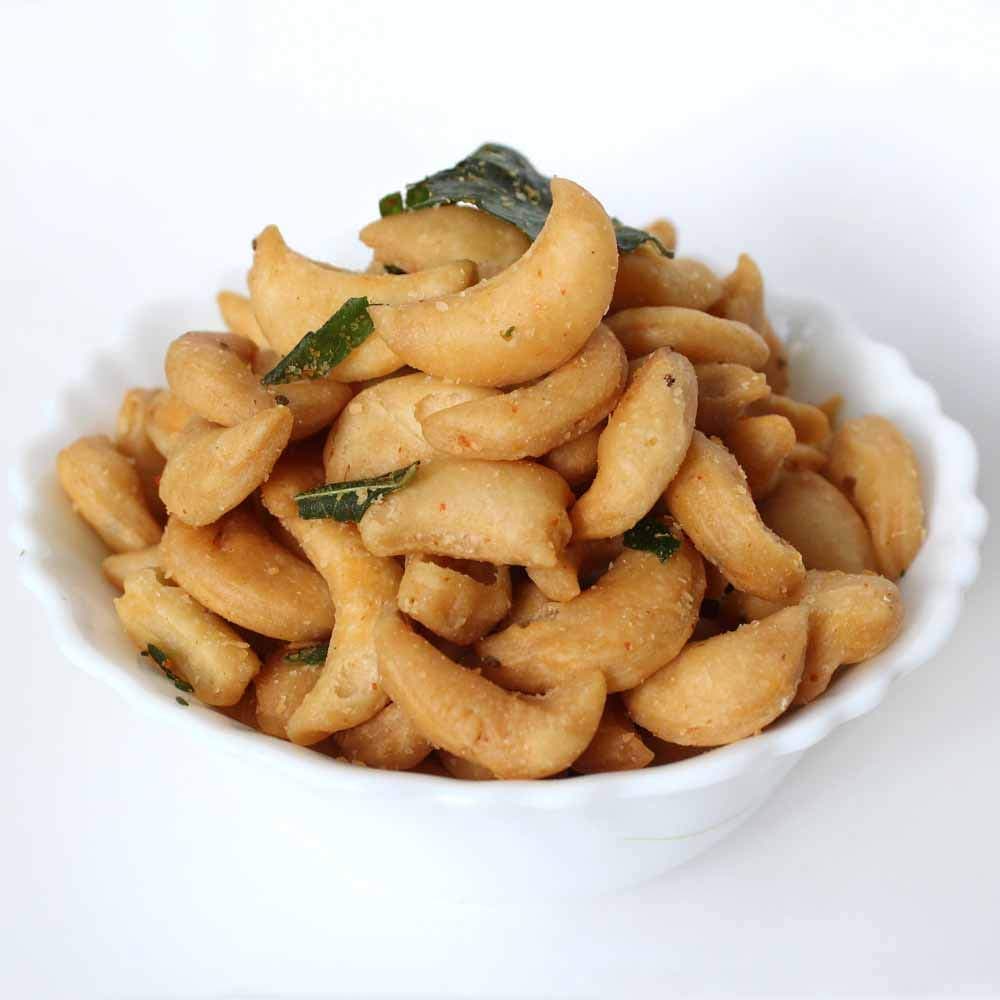 SITARA FOODS Hot Biscuits Snacks 250 Grams