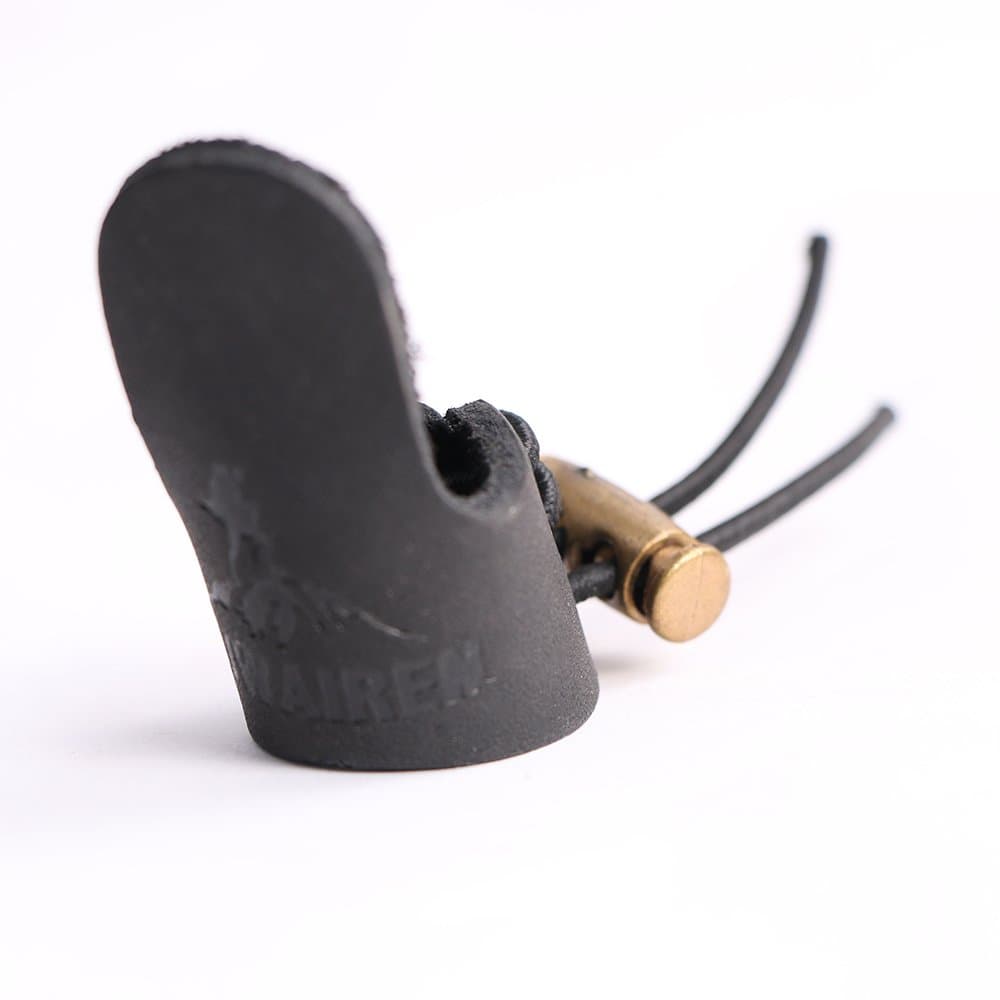 Soft Leather Thumb Ring Archery Finger Protector for Mongolian Reurve Bow Finger Guard for Traditional Bow (Black)