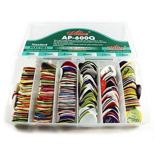 Guitar Picks Plectrums Mixed Thickness Matte ABS , with Box, 600 Pcs