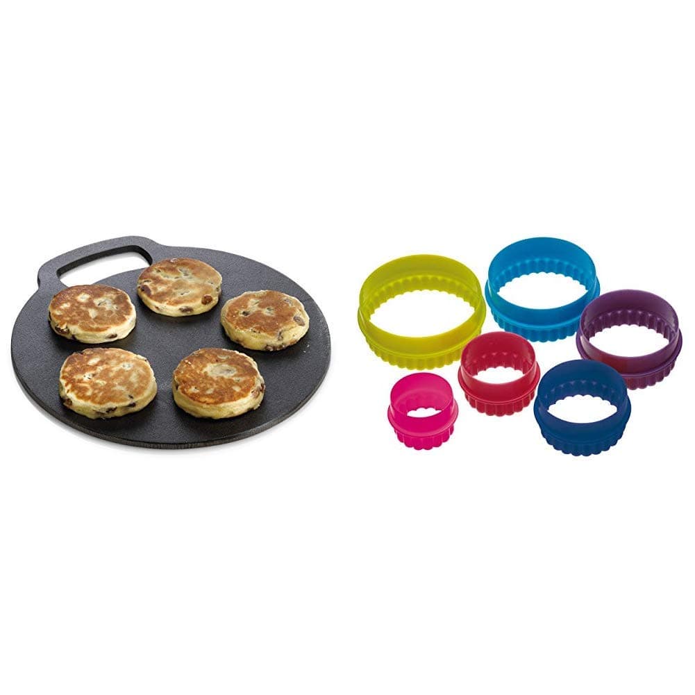 KitchenCraft Round Baking Stone/Cooking Griddle, Cast Iron, Black, 27 cm & Colourworks Plastic Plain and Fluted Round Cookie Cutters, Multi-Colour, Set of Six