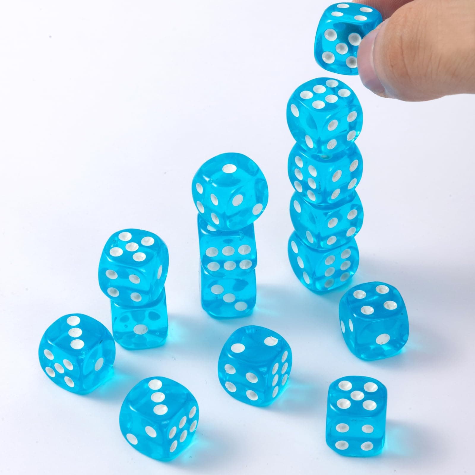 100Pcs Colored Dice Set Standard 16mm Game Dice Bulk with a Black Drawstring Storage Bag, for Math Learning, Classroom, Light Blue