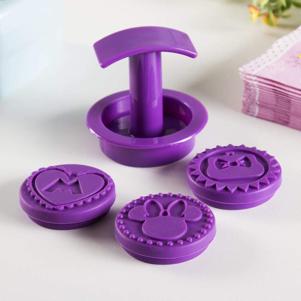 Disney Minnie Mouse 3pc stamp round shape, Hand Pressure Maker Plastic Cookies Cutter, Baking Pastry Decor Tool, Kitchen DIY Bakeware