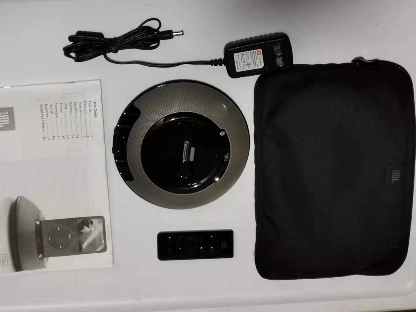 JBL - On Stage Micro - Portable Speaker and Docking Station for iPod (White)