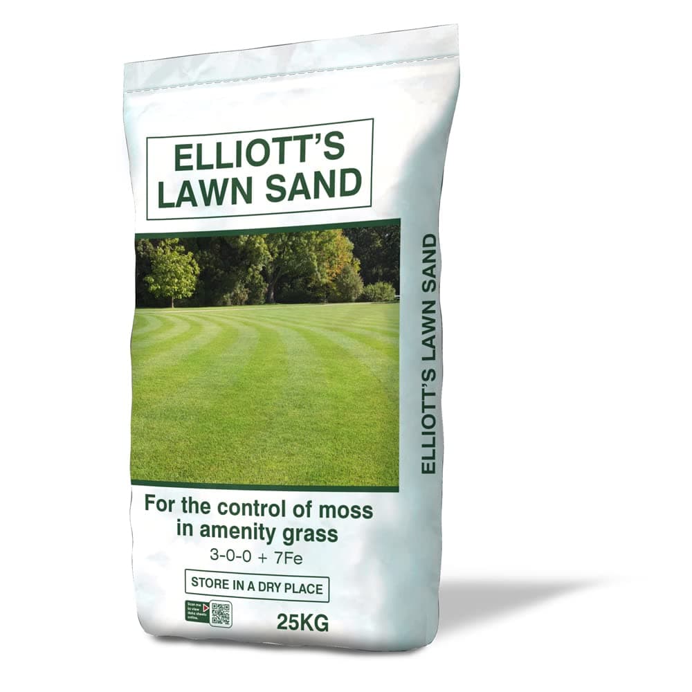 Lawn Sand for Moss Control 3.5-0-0 + 3.6% Iron, 25kg | Covers 367m²