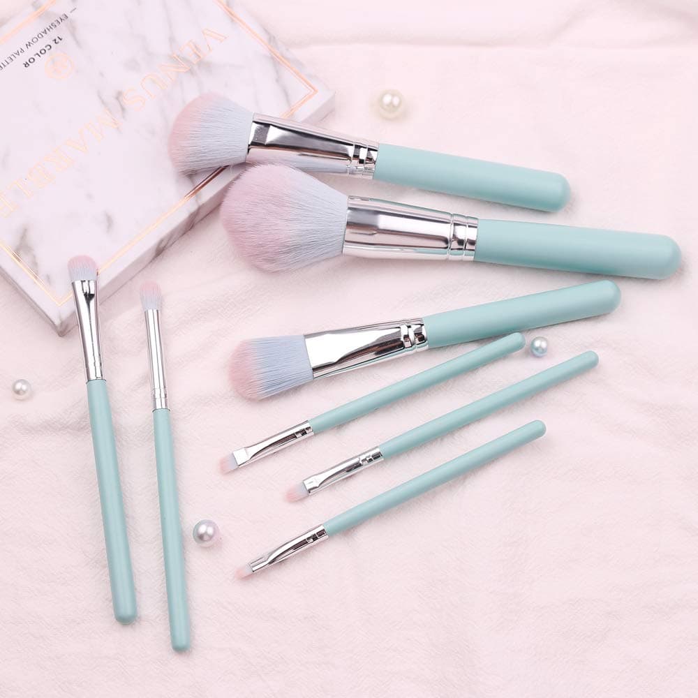Interstellar Baby Makeup Brushes Set - 5Pcs Creative Stitch Theme Cosmetic Brushes Set, Premium Synthetic Foundation Eye Shadow Brush Set Best Gift for Young Girl Women (Green)