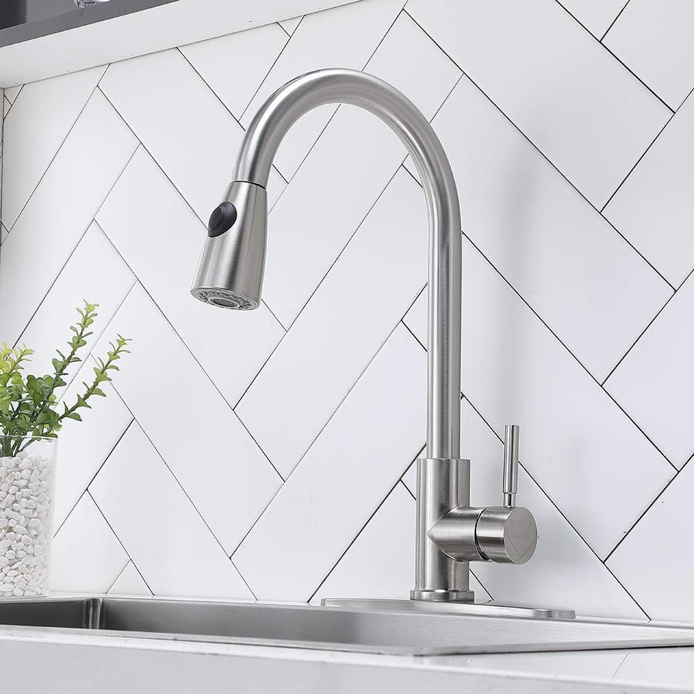Casilvon Modern Commercial Single Handle High Arc Brushed Nickel Pull Out Kitchen Faucet,Single Level Stainless Steel Kitchen Sink Faucet With Pull Down Sprayer And Deck Plate