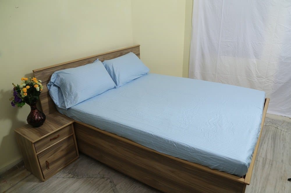 One Fitted Sheet & Two Pillow Case 400 Thread-Count Egyptian Cotton (+22 Inch) Pocket Depth [Queen Size, Light Blue Sripe]