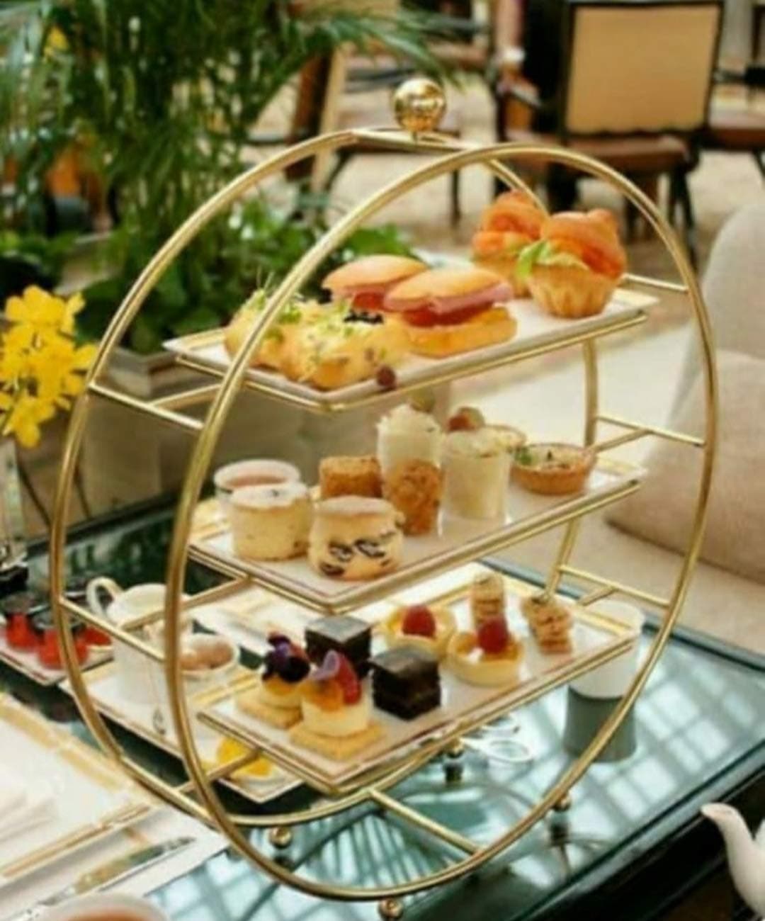 Handicraft Studio Buffet Server Catering Decorative Item Snacks Organiser