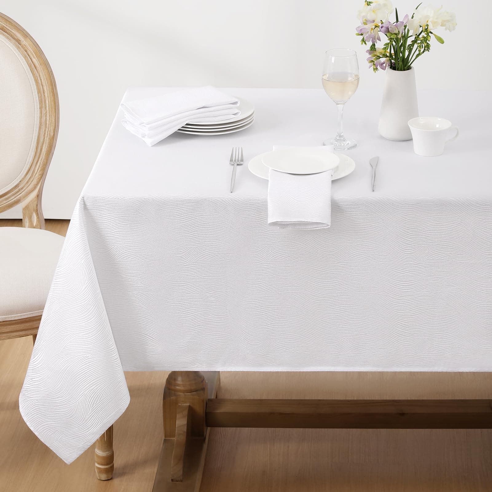 Softalker Jacquard Rectangle Tablecloth, Swirl Design Waterproof Stain Resistant Table Cover Heavy Weight Wrinkle Free Polyester Table Cloths for Dinner/Parties/Holiday - 52 x 70 Inch, White