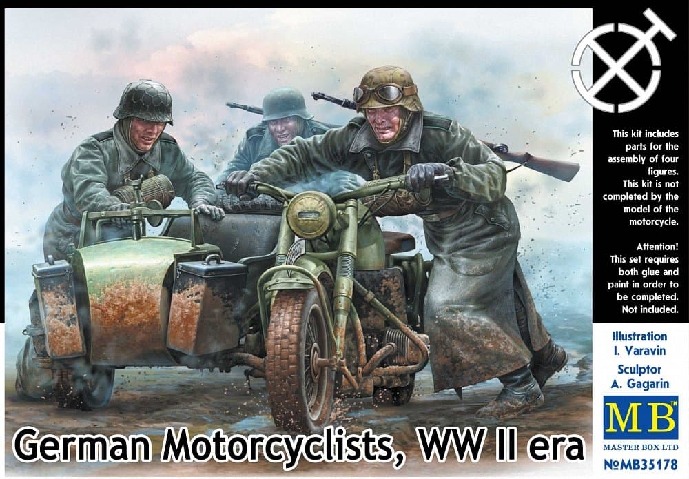 Masterbox 1:35 Scale WWII Era German Motorcyclists Construction Kit (Grey)