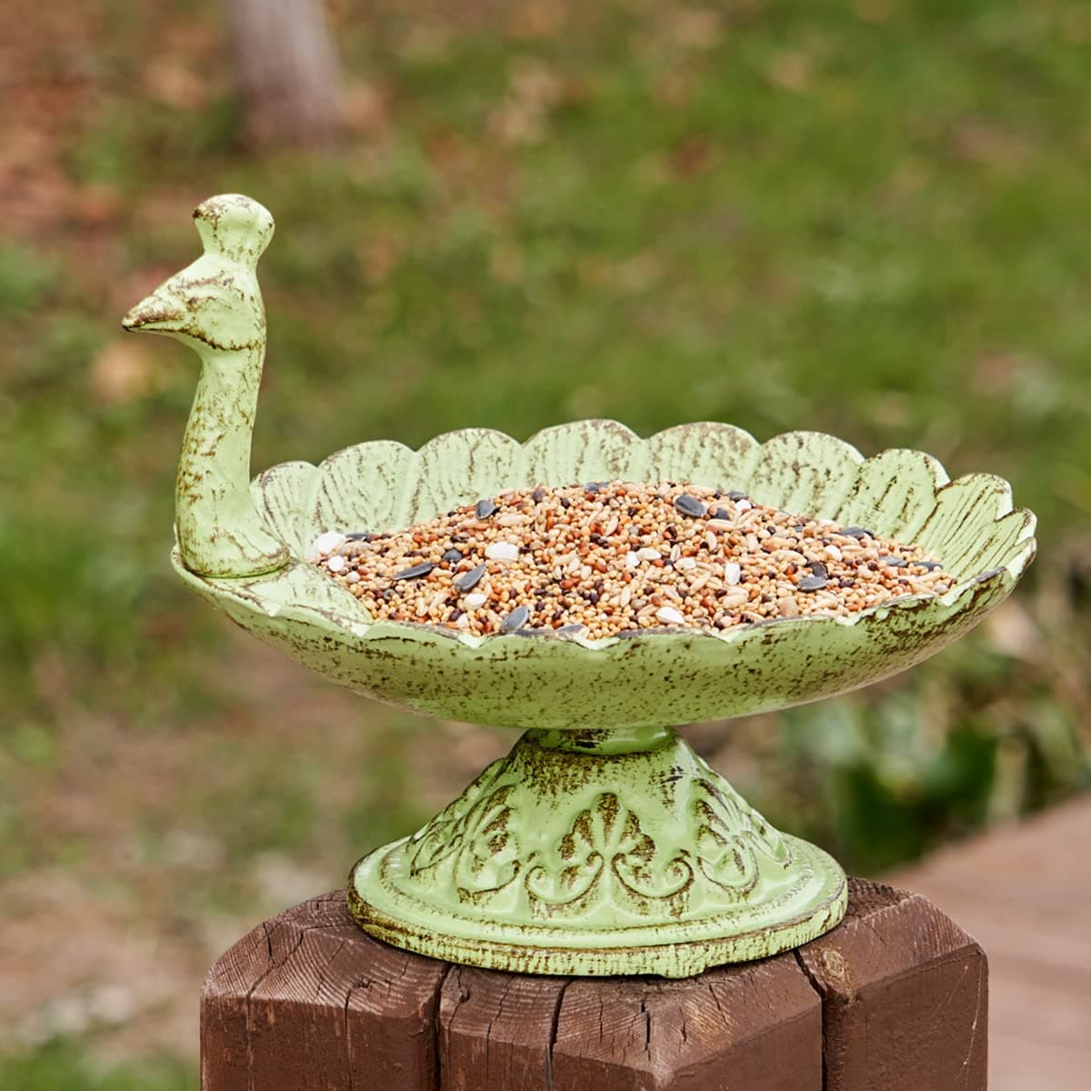 Cast Iron Bird Baths for Outdoors,Cast Iron Bird Feeder, Metal Bird Bath,Vintage Peacock Shape,Home Garden Lawn Yard Table Decorations(Light Green)