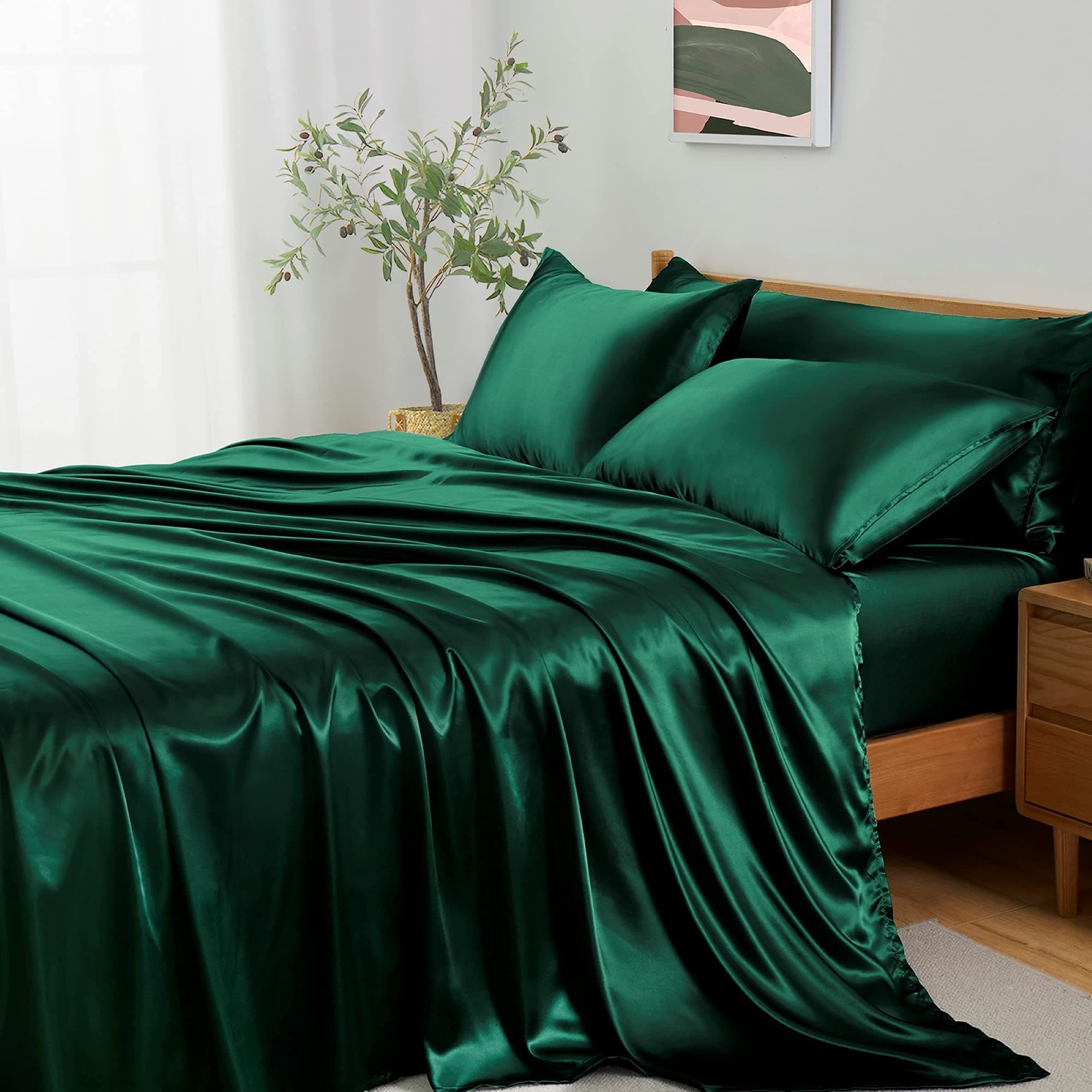 Entisn 5Pcs Silky Satin Sheets Set, Full Size Satin Bed Sheets Set, Blackish Green Luxury Bedding Sets, Breathable & Ultra Soft Sheets Set Includes 1 Fitted Sheet, 1 Flat Sheet, 3 Pillowcases