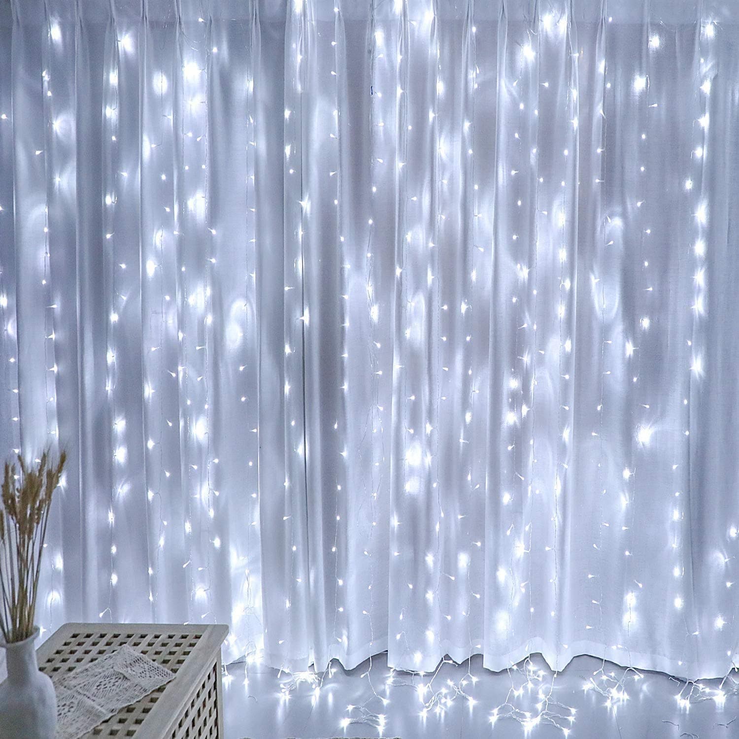 Curtain Lights, 10 Ft Connectable Indoor String Lights for Bedroom Decor, 8 Lighting Modes Waterproof Outdoor String Light for Wedding Decoration, Hanging Light Curtain for Wall - White