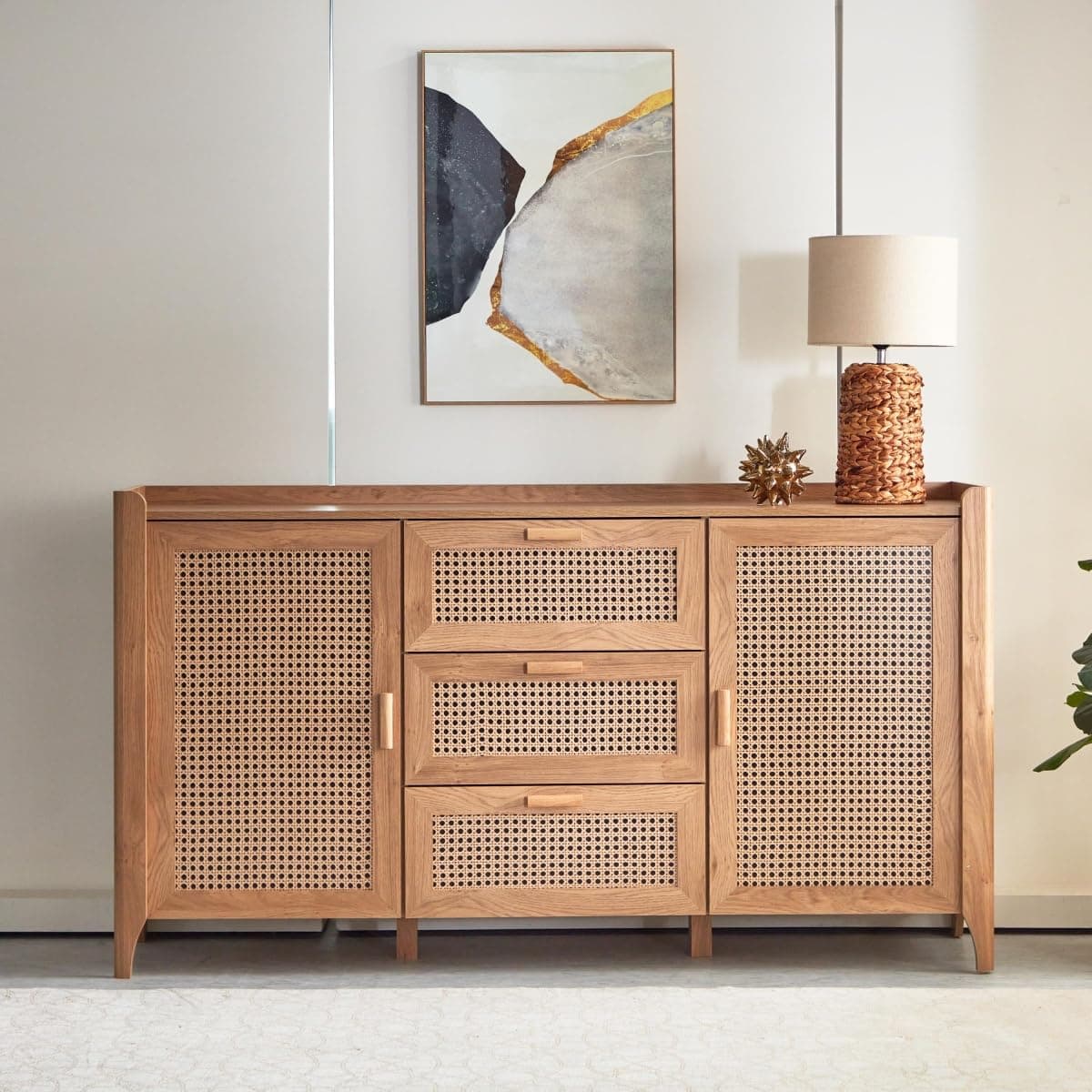 Angelic Hutch with Buffet