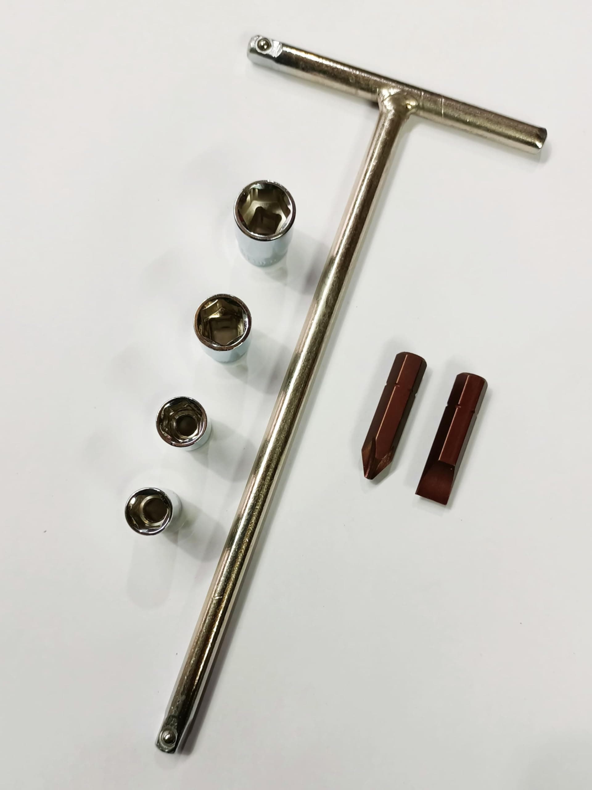 T Handle With 8mm 9mm 10mm 11mm Hex Sockets and 2 Impact Phillips Head and Flathead Bits - 1/4 Drive T Handle With 4 Hex Sockets and 2 Impact Plus and Minus Bits