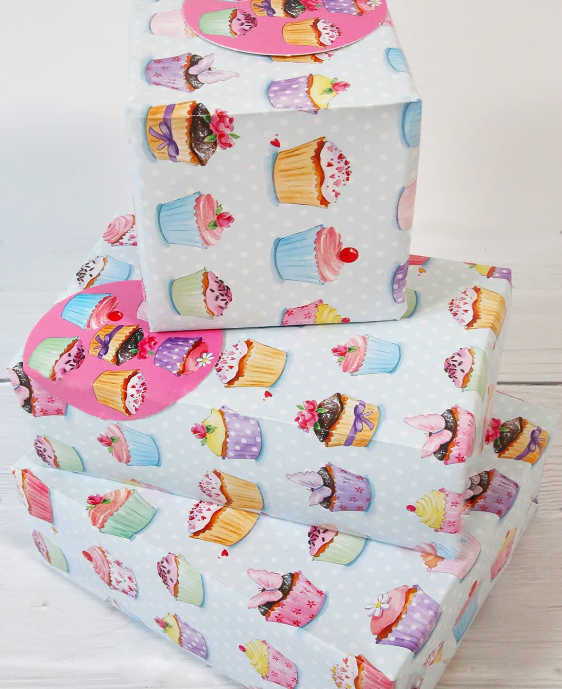 Abacus Cards 04019A "Cupcakes Galore" Gift Wrap Pack with2 Sheets & 2 Tags, Plastic Free & FULLY RECYCLABLE