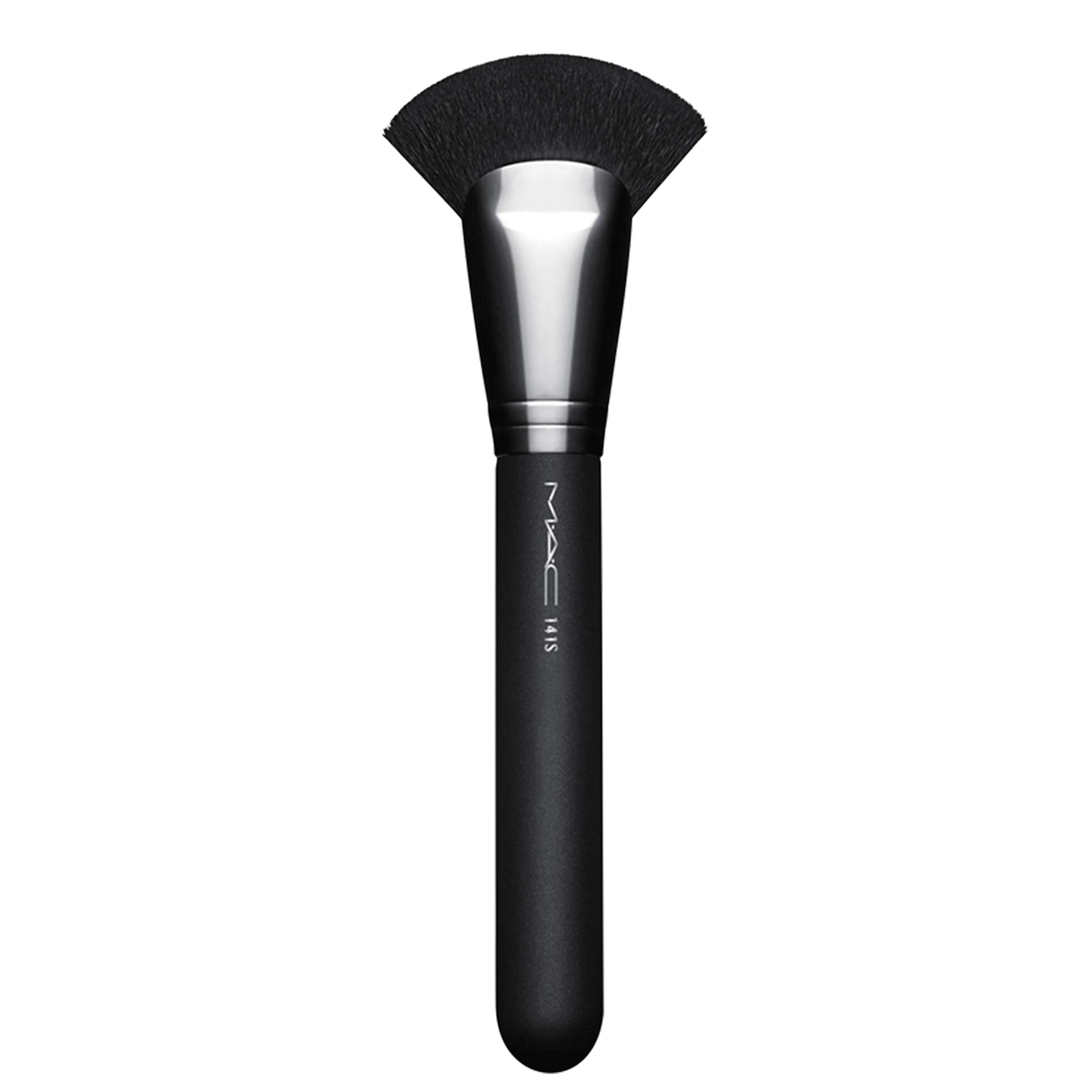 MAC#141S Face Fan Brush