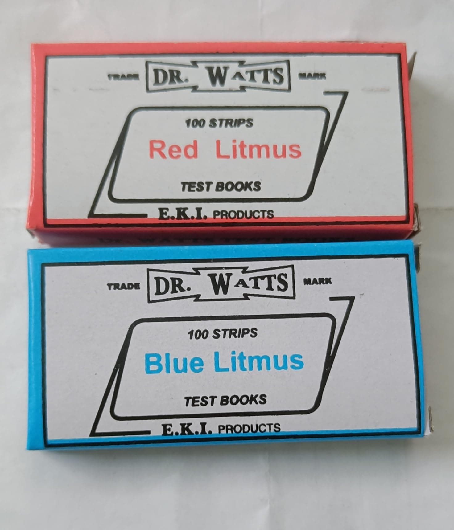 Litmus paper strips,100 red and 100 blue strips for testing acid and alkali
