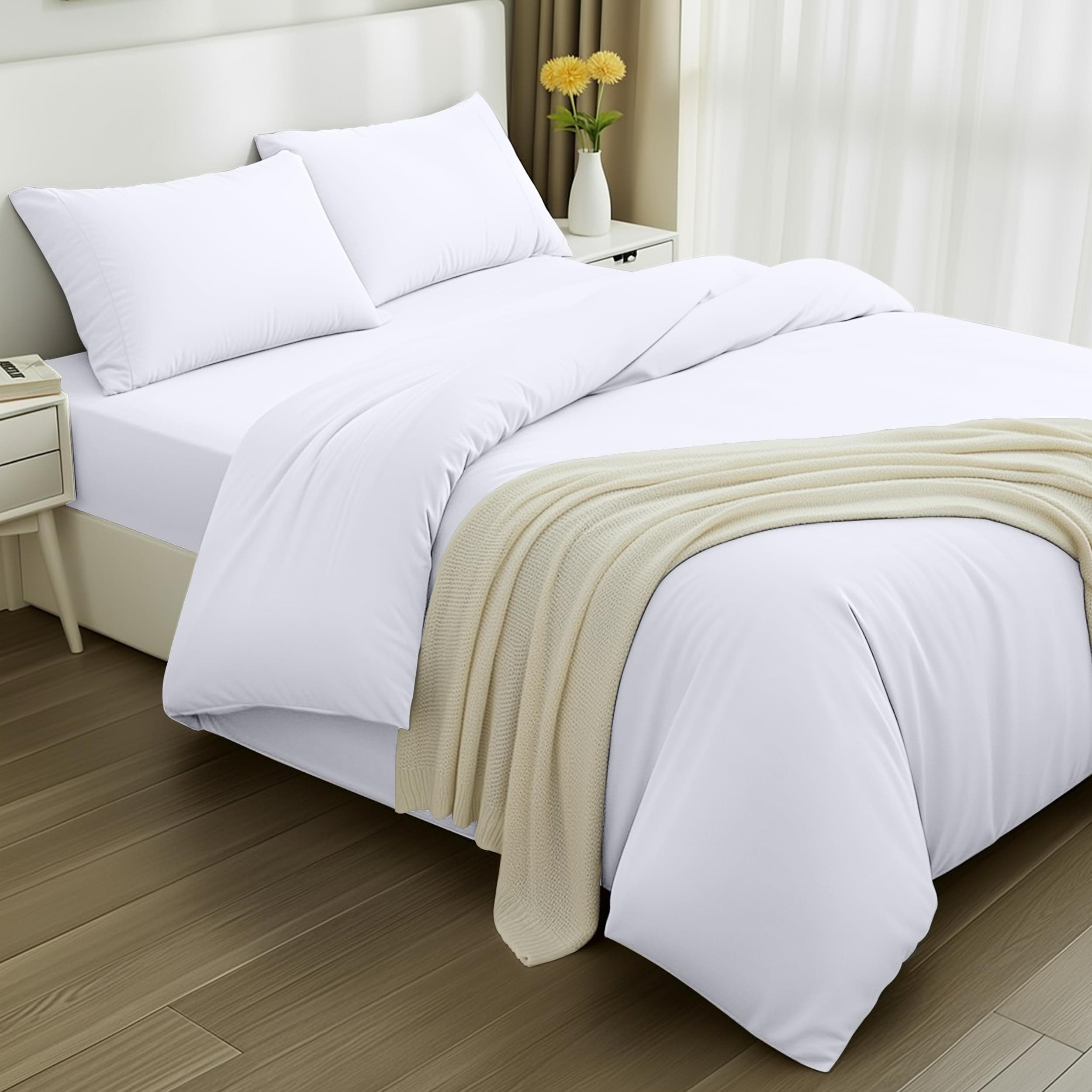 Utopia Bedding 4 Piece Double Bedding Set - Duvet Cover, Fitted Sheet with Pillow cases - Soft Brushed Microfiber (White)