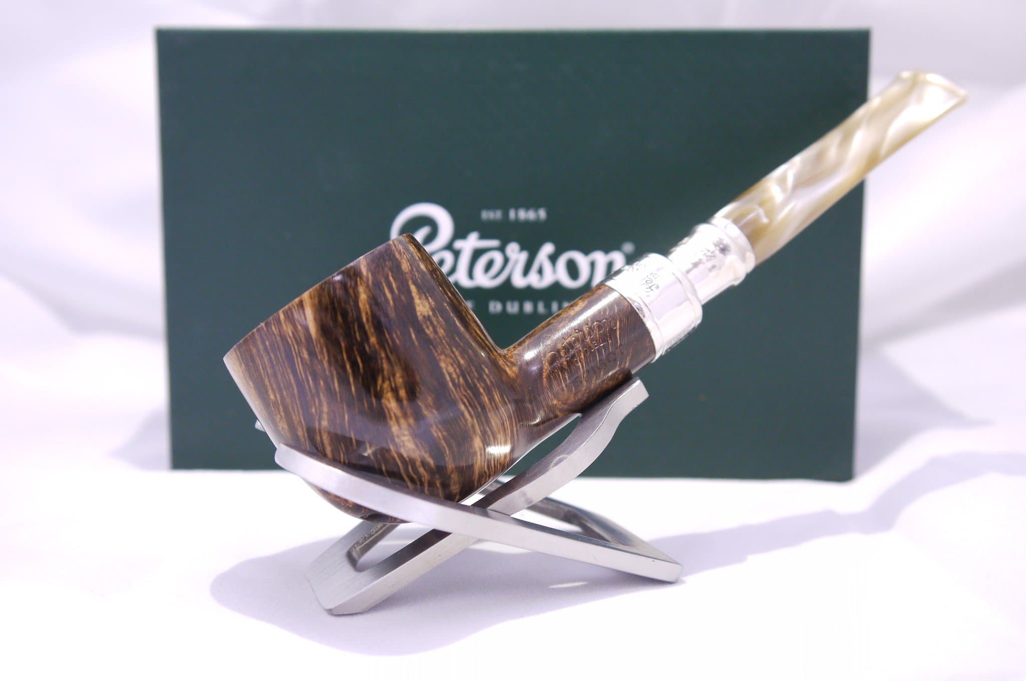 Peterson Flame Grain Spigot '606' No. 182