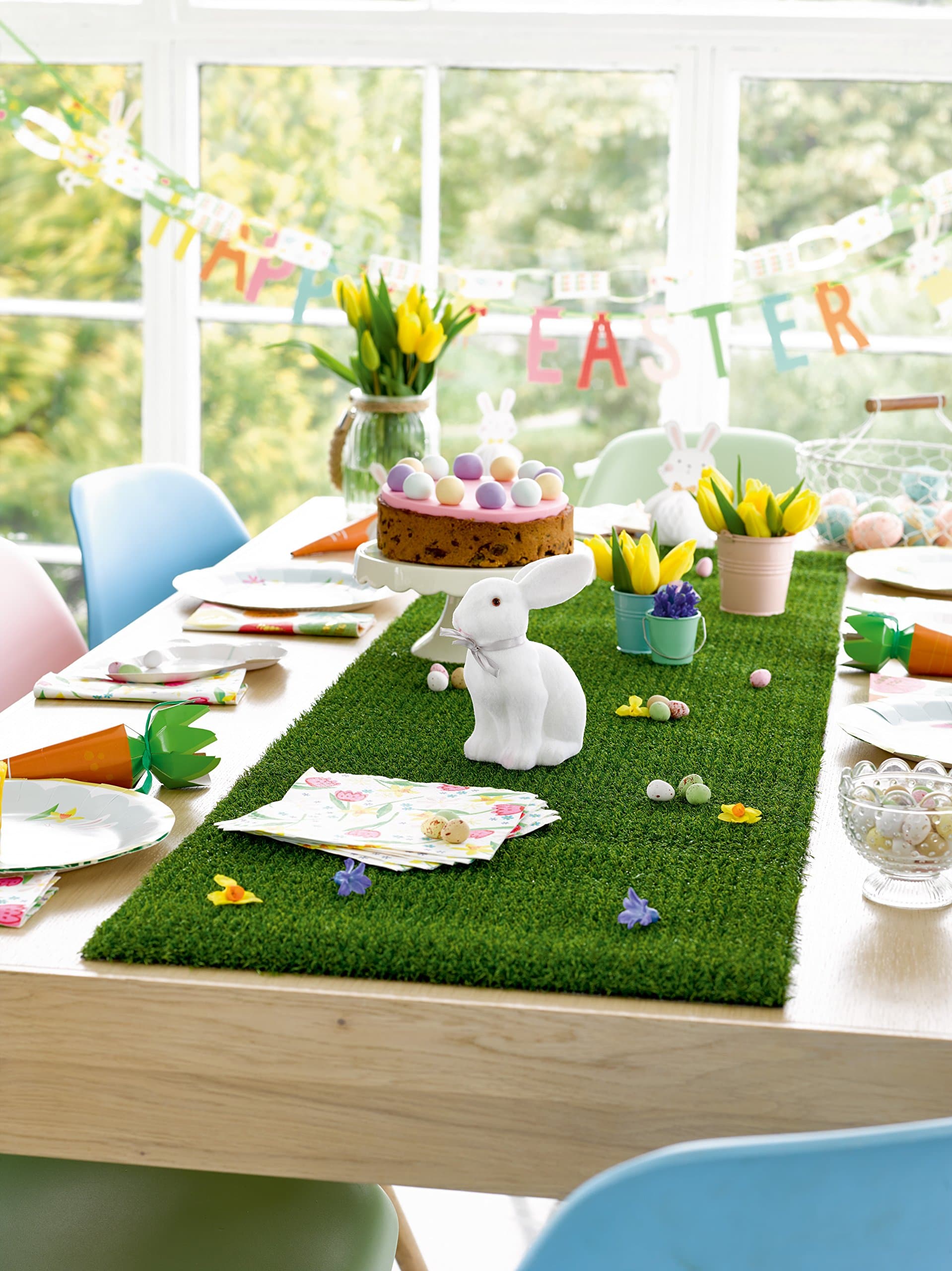 Talking Tables Reusable Artificial Grass Table Runner | 1.5m Indoor Use | Easter Decorations , Spring, Summer Tablescape, Moss for Fairy Garden, Football Theme, Mad Hatter Afternoon Tea, Green