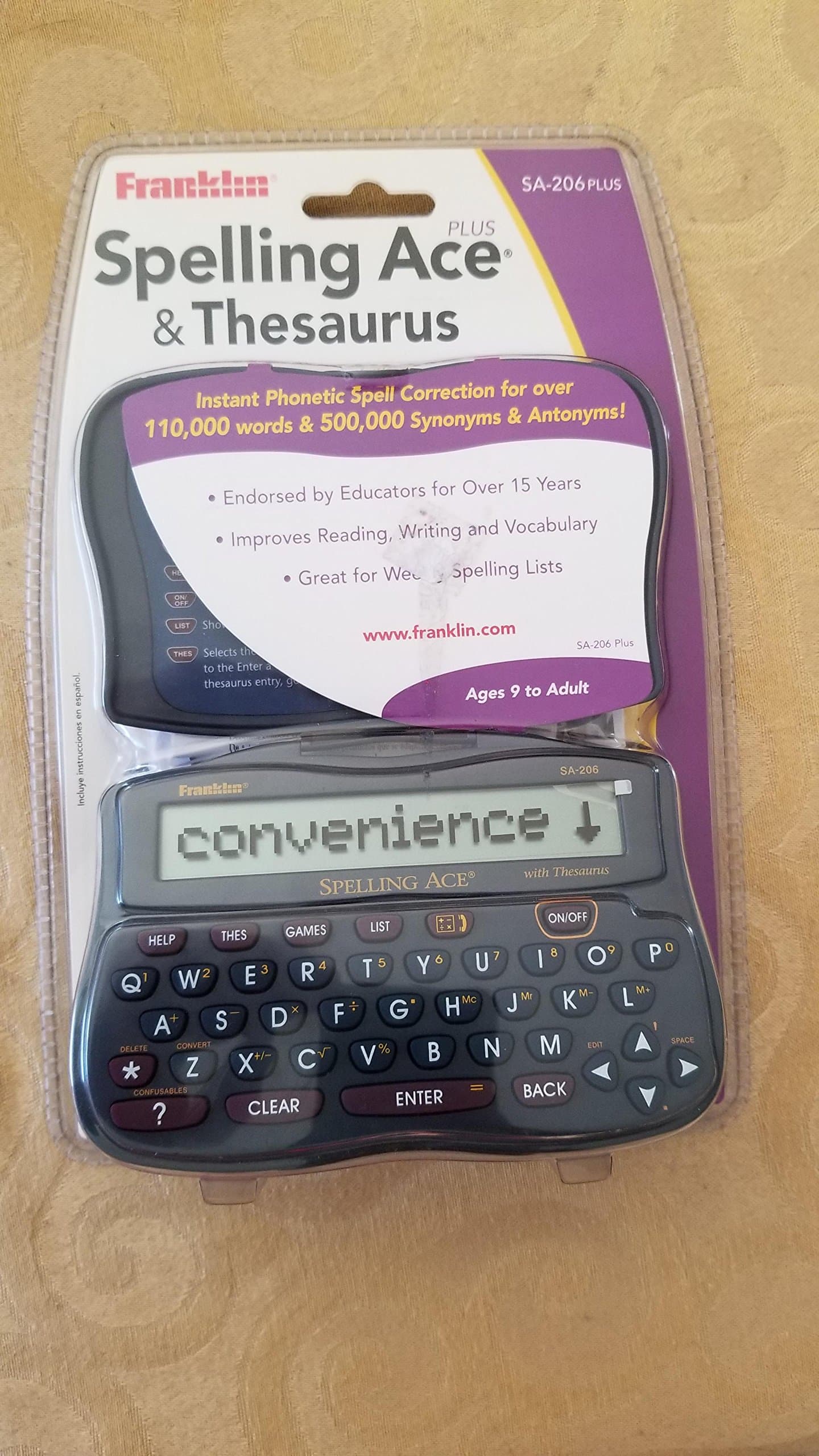 Franklin SA-206 Spelling Ace with Thesaurus