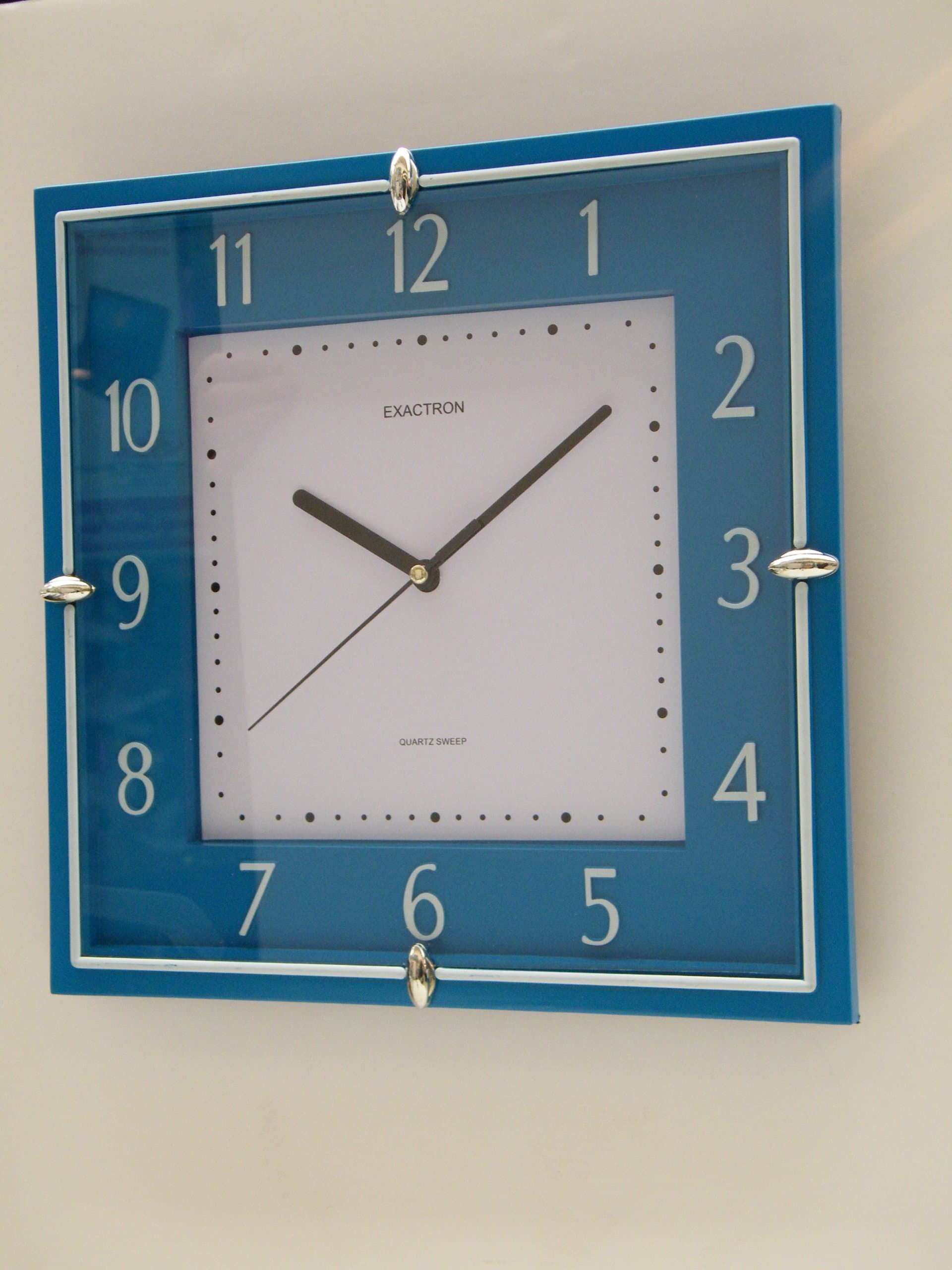 Quartz Silent Sweep Square Blue Wall Clock QS-6249-BE 26cm 11" square