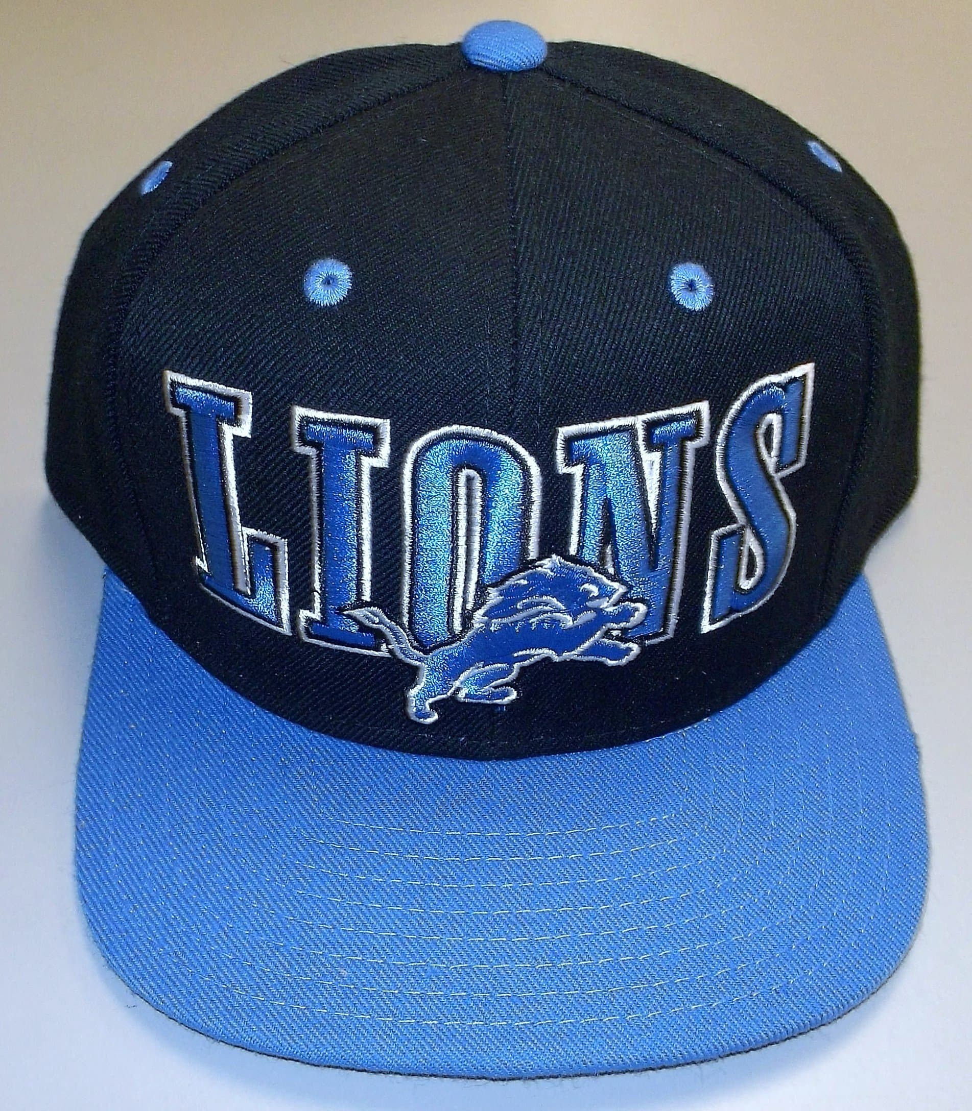 Detroit Lions Layered Snapback Cap
