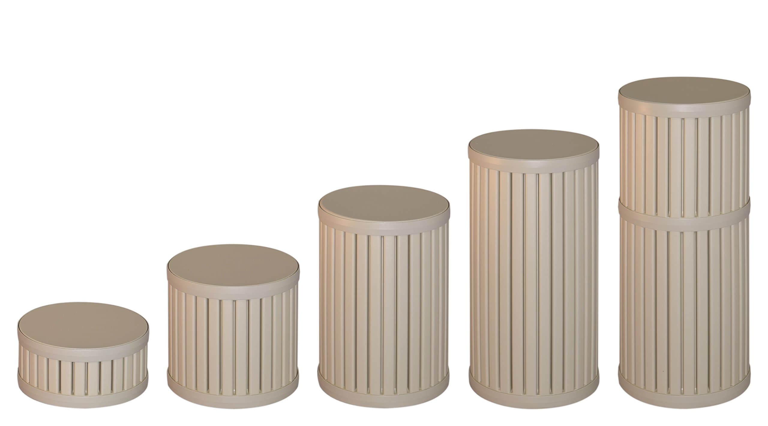 5 Pack of 12 Diameter Plastic Display Pedestals