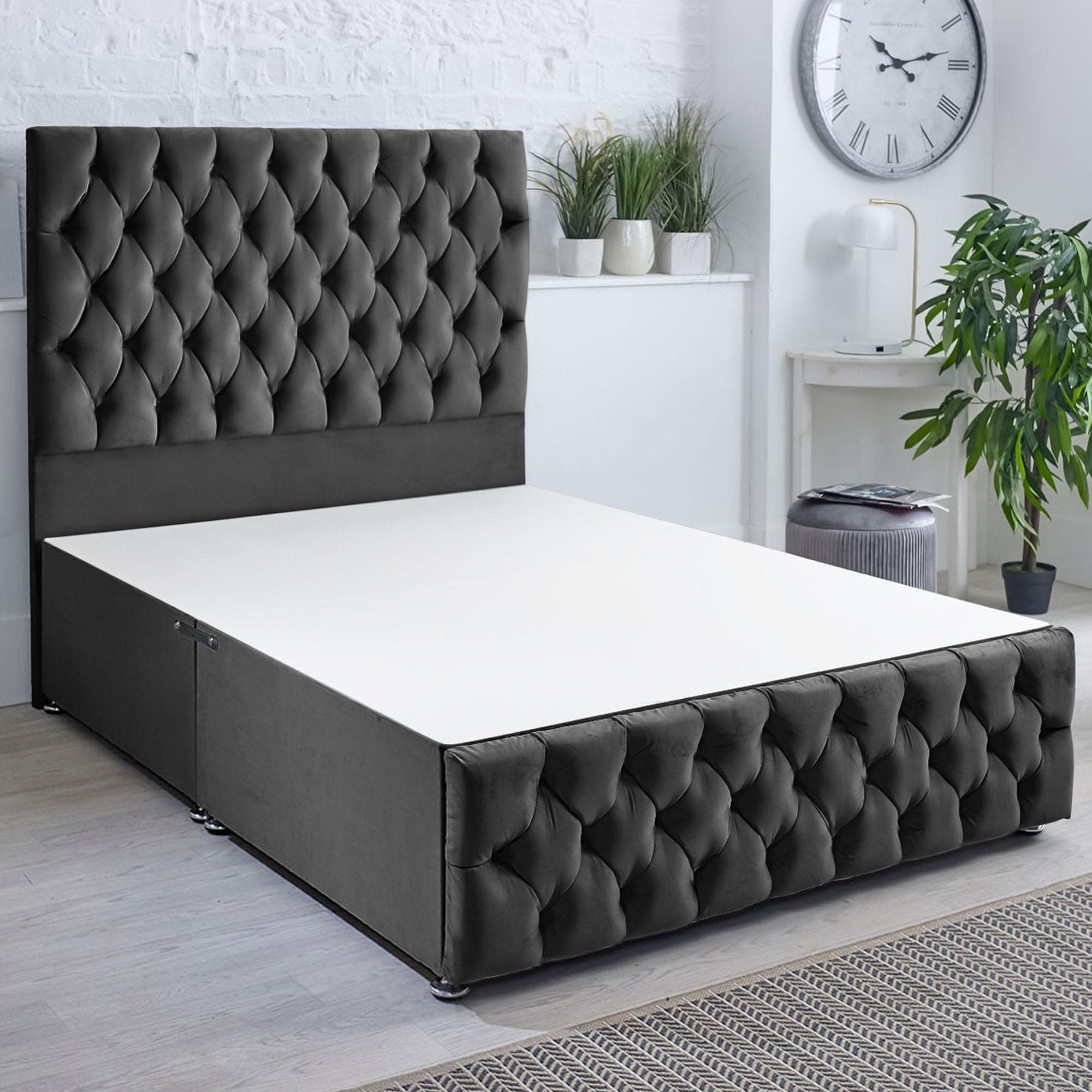 ComfoRest - Elegant 4FT6 Double Divan Base NO DRAWER | Durable Frame with Sturdy Support | Functional Design for Modern Bedrooms | Timeless Option for Compact Spaces (Black Plush)