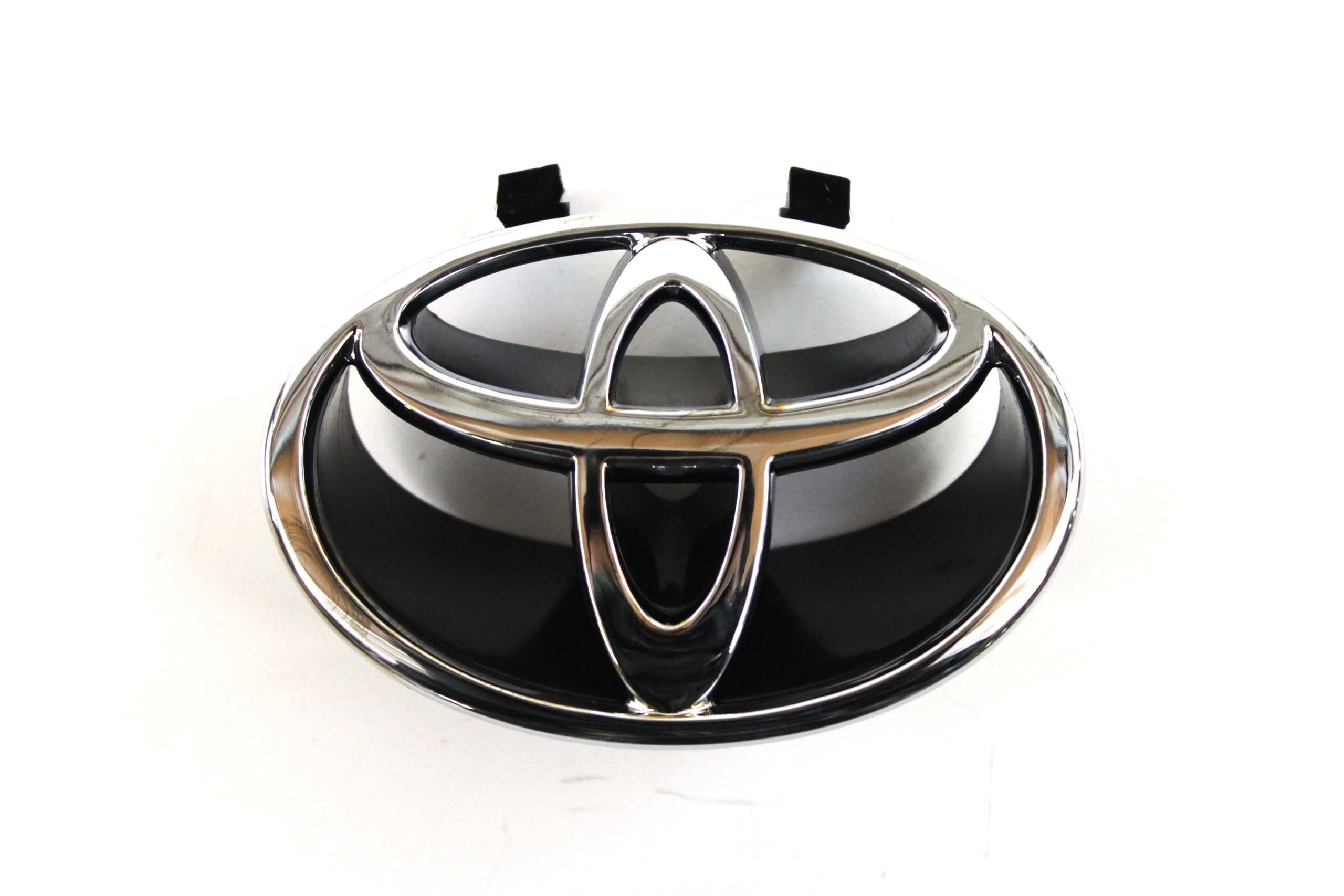 Toyota Genuine Radiator Grille Or Front Panel Emblem